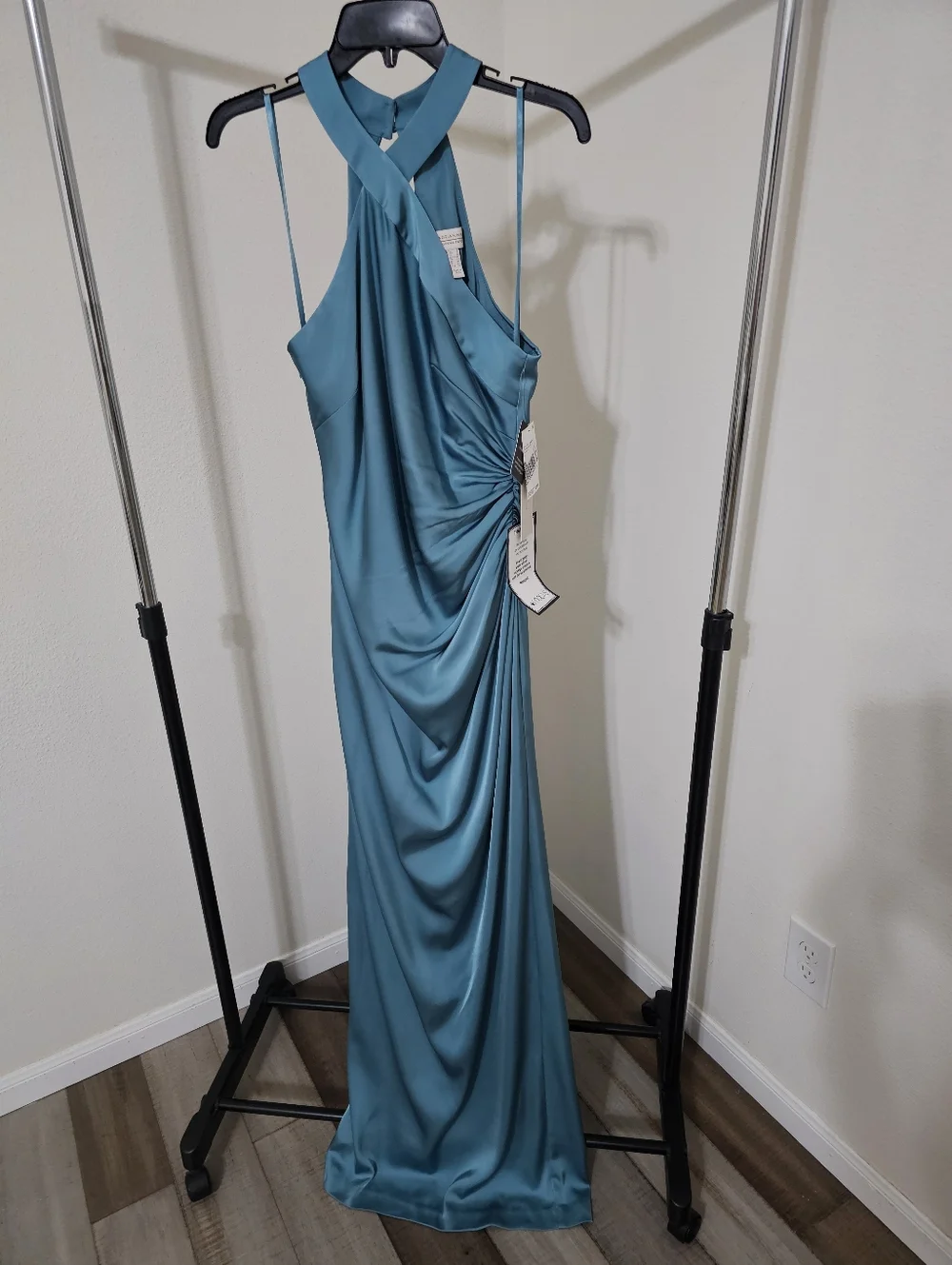 Women's Clothing (671) - Picture 6 of 10